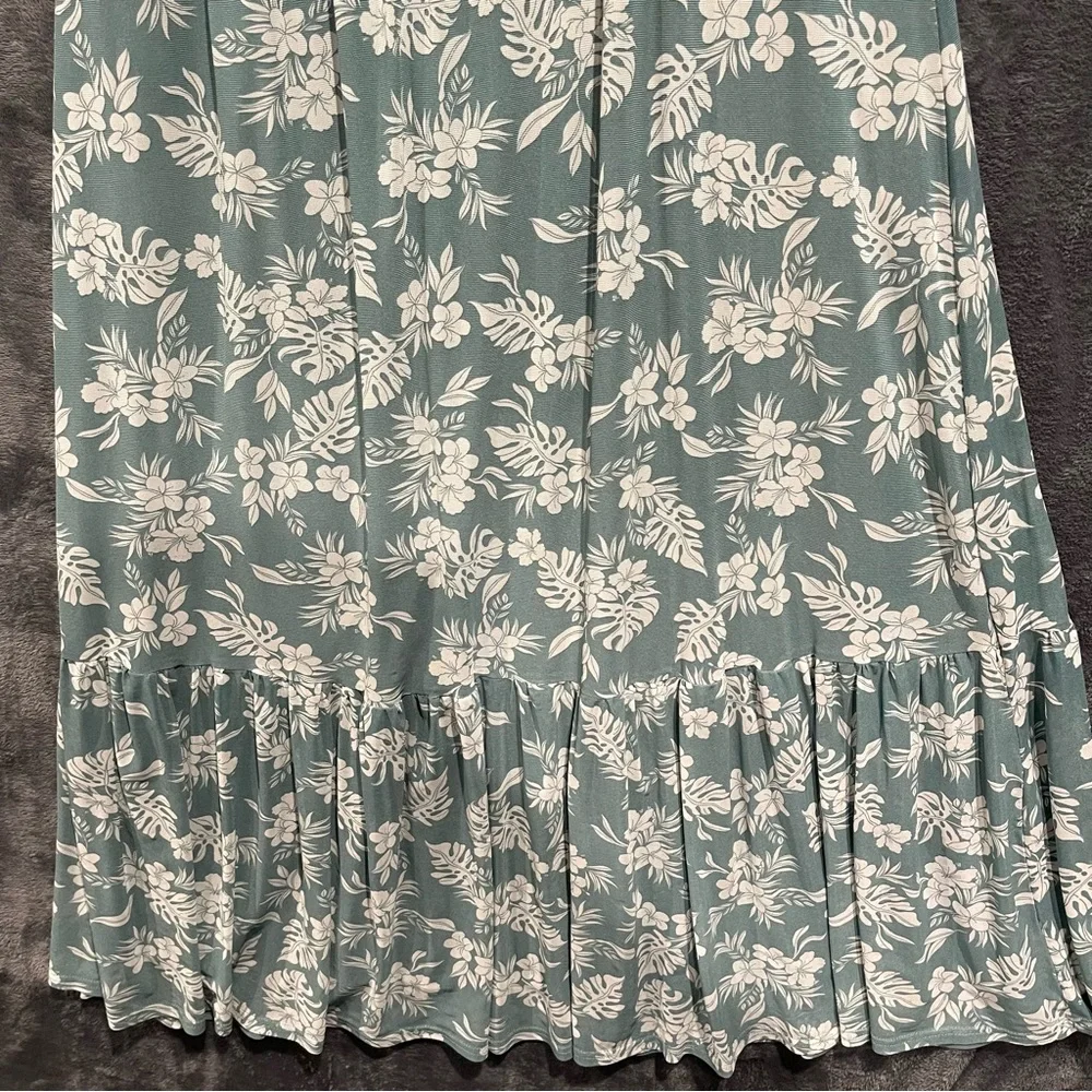 Siren Lily Women Petite XL Maxi Floral Dress Smocked Tiered Lined Boho Resort - Picture 3 of 15